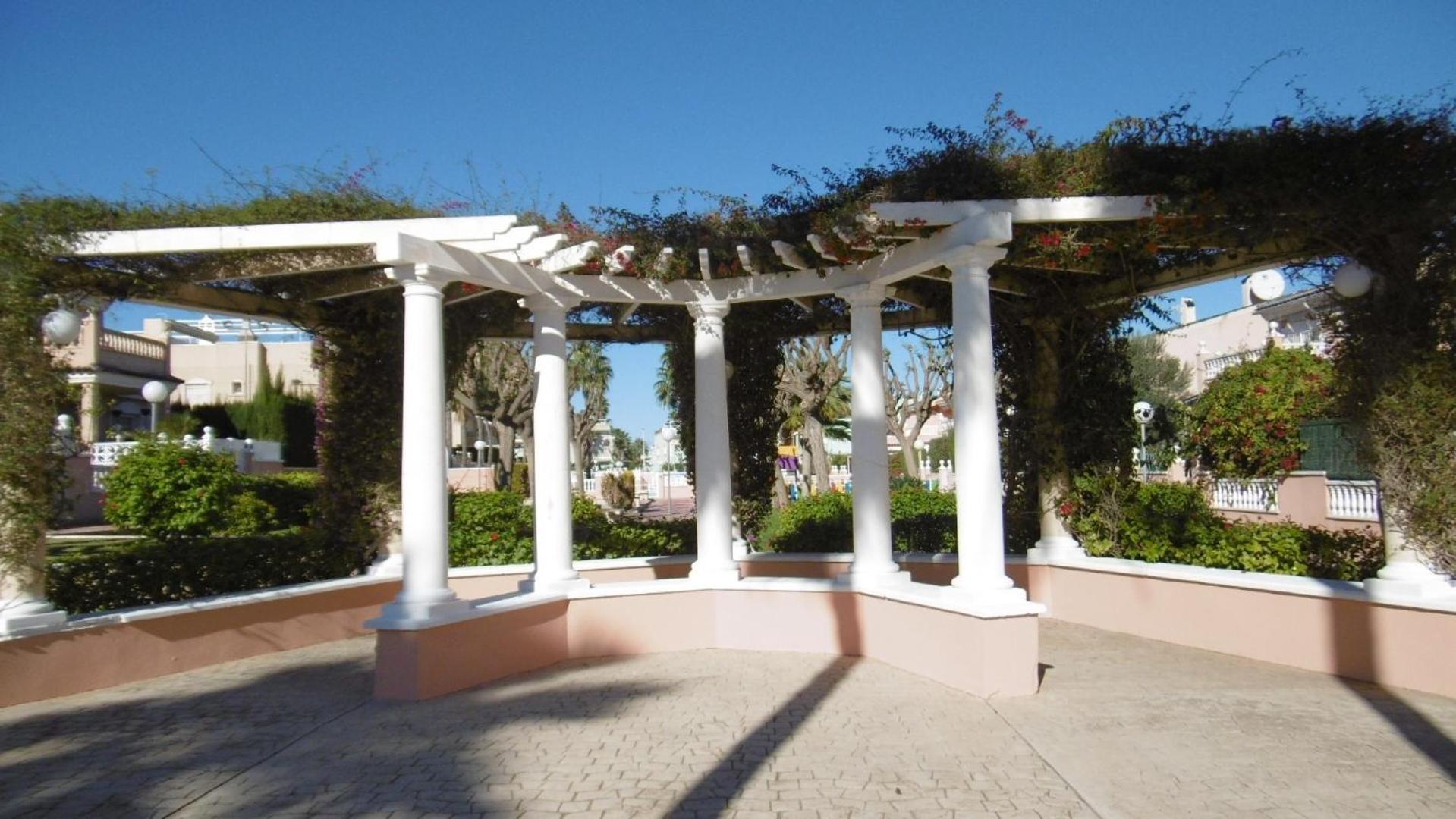 Gran Alicante Bungalow In Beach Resort Puerto Marino Exterior photo